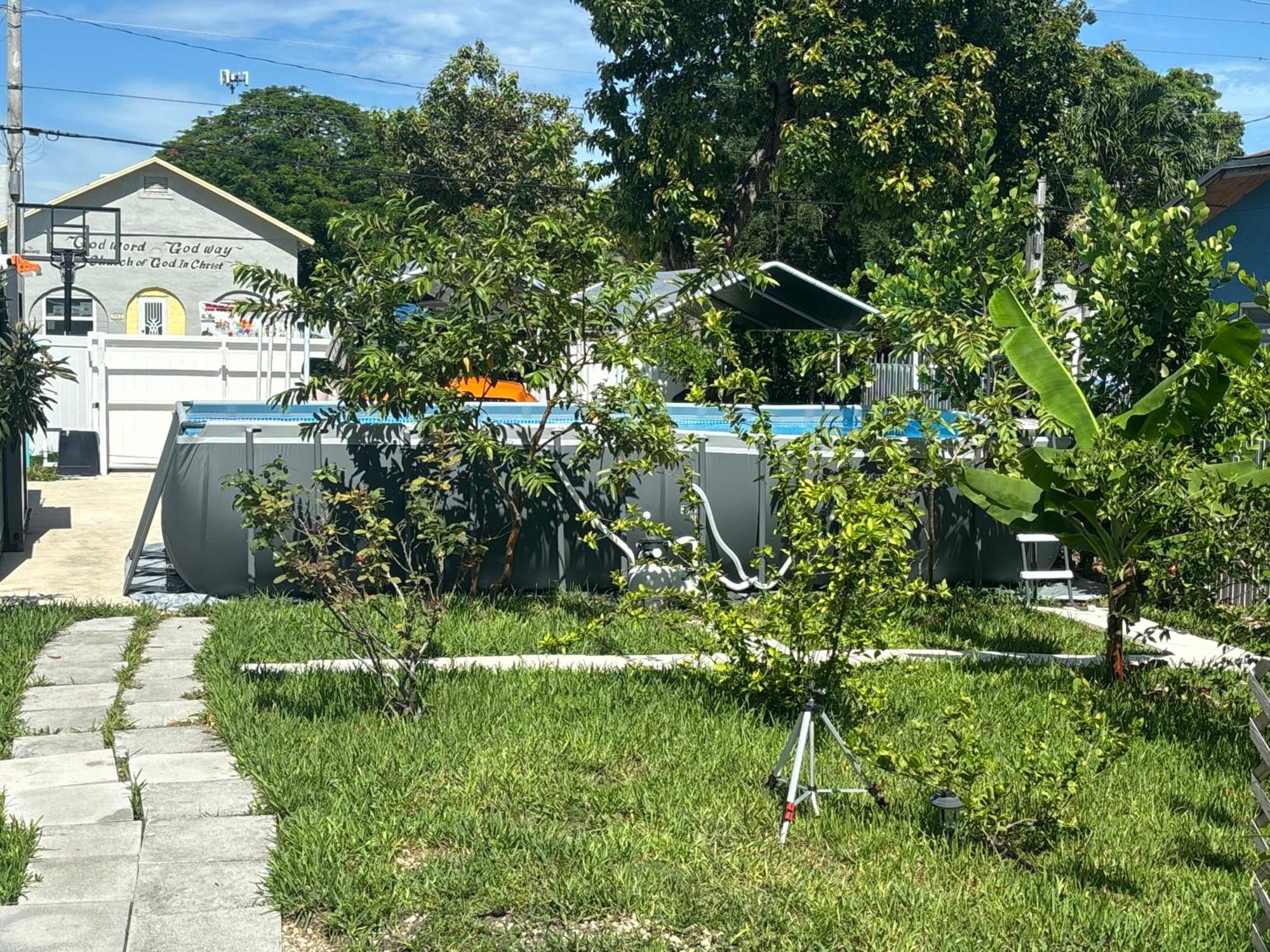 Mini House Oasis Hotel Miami Springs Kültér fotó